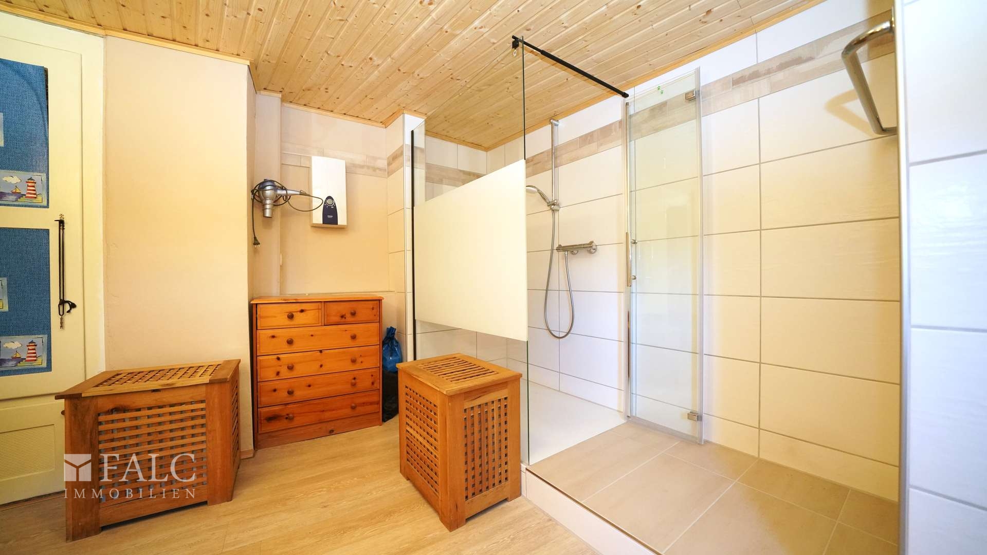 Bodengleiche Dusche OG